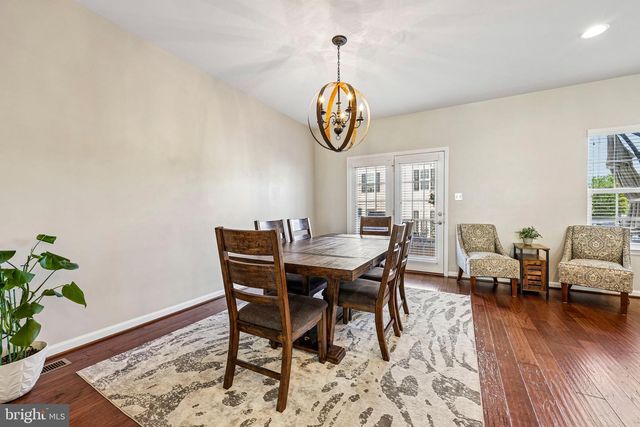 7760 MILTON CIR, Gainesville, VA 20155