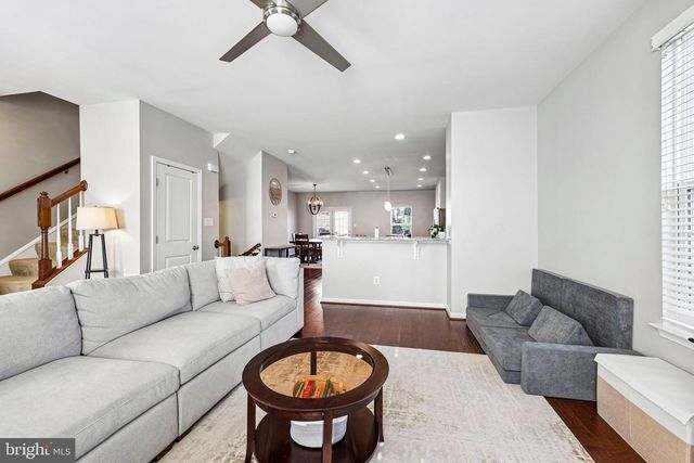 7760 MILTON CIR, Gainesville, VA 20155