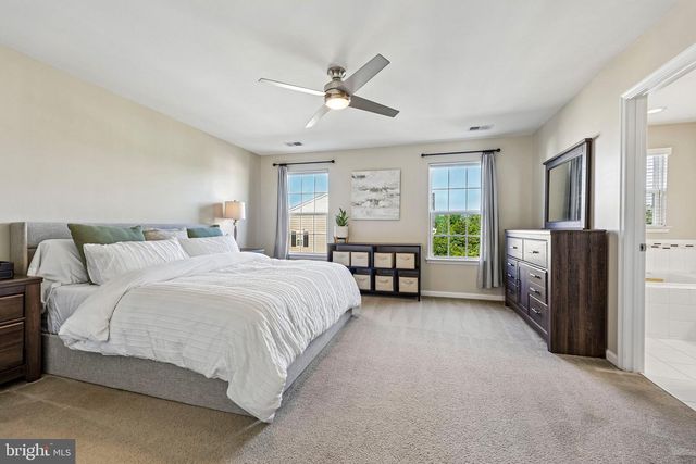 7760 MILTON CIR, Gainesville, VA 20155