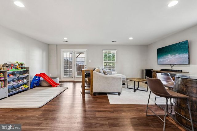 7760 MILTON CIR, Gainesville, VA 20155