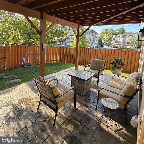 7760 MILTON CIR, Gainesville, VA 20155