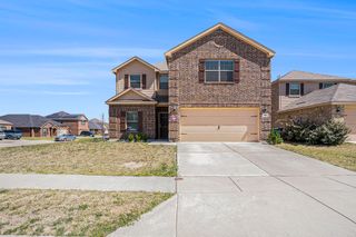 921 Primrose Drive, Sanger, TX 76266