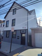 190 8th Street, Passaic, NJ 07055