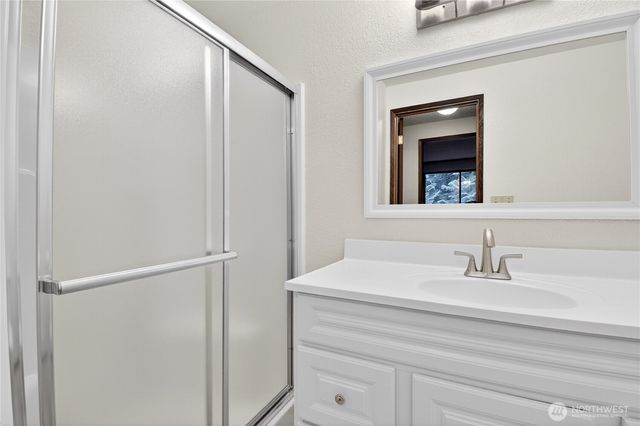 4123 145th Avenue NE, Bellevue, WA 98007