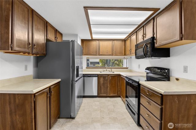 4123 145th Avenue NE, Bellevue, WA 98007