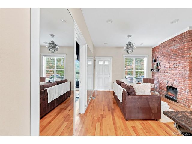 1227 31st St, Denver, CO 80205