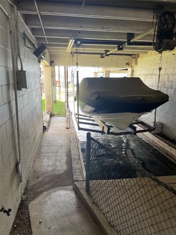 103 Island DR 8, Horseshoe Bay, TX 78657