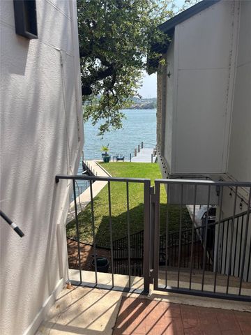 103 Island DR 8, Horseshoe Bay, TX 78657