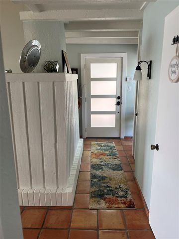 103 Island DR 8, Horseshoe Bay, TX 78657