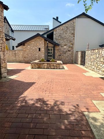 103 Island DR 8, Horseshoe Bay, TX 78657