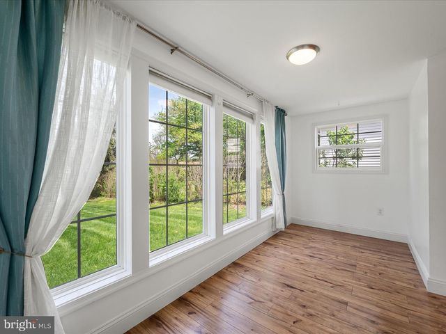 5479 MAIN ST, Stephens City, VA 22655