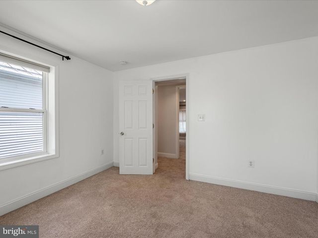 5479 MAIN ST, Stephens City, VA 22655