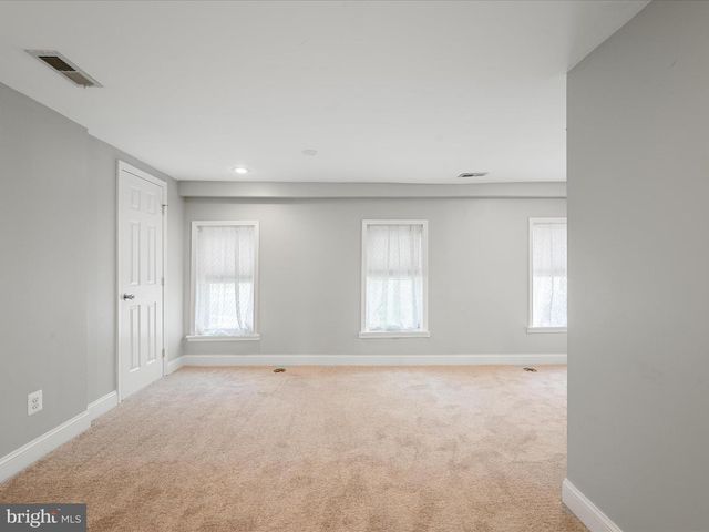 5479 MAIN ST, Stephens City, VA 22655