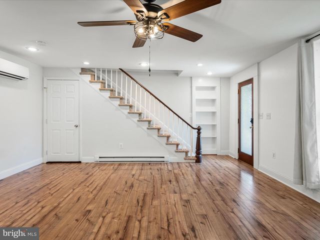 5479 MAIN ST, Stephens City, VA 22655