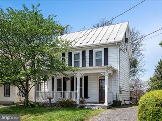 5479 MAIN ST, Stephens City, VA 22655