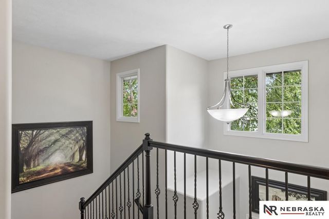 11903 S 47th Street, Papillion, NE 68133