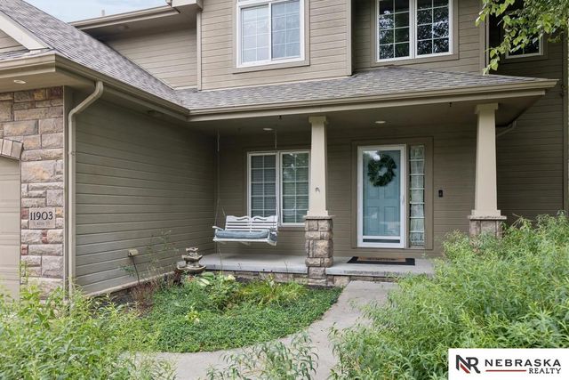 11903 S 47th Street, Papillion, NE 68133