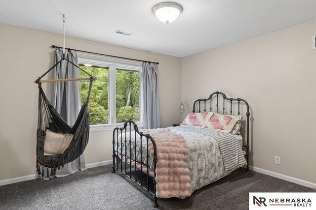 11903 S 47th Street, Papillion, NE 68133