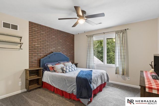 11903 S 47th Street, Papillion, NE 68133