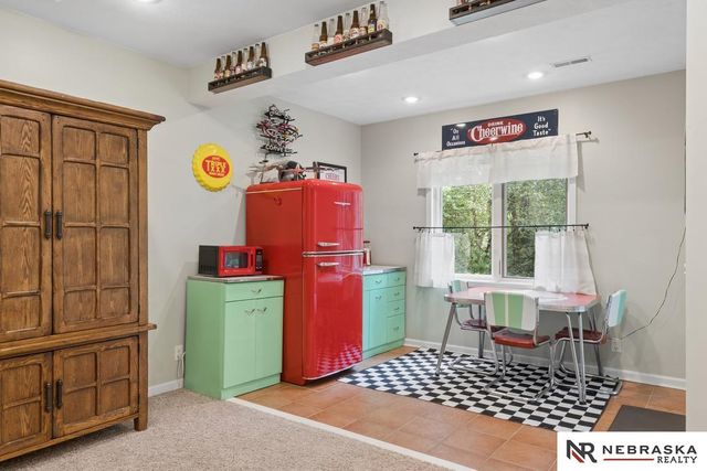 11903 S 47th Street, Papillion, NE 68133