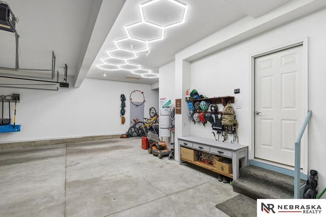 11903 S 47th Street, Papillion, NE 68133