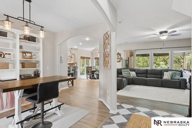 11903 S 47th Street, Papillion, NE 68133