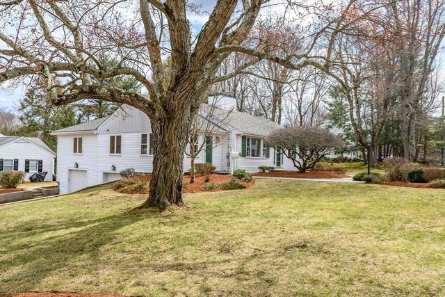 33 York Way, Westwood, MA 02090