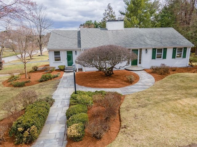 33 York Way, Westwood, MA 02090