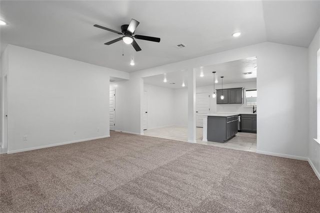 803 Chateau Court, Kingfisher, OK 73750