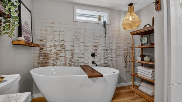 1821 Dorret Road, Eau Claire, WI 54703