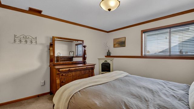 1821 Dorret Road, Eau Claire, WI 54703