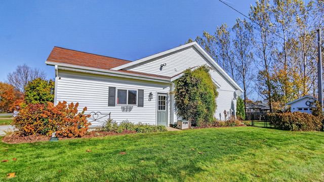 1821 Dorret Road, Eau Claire, WI 54703