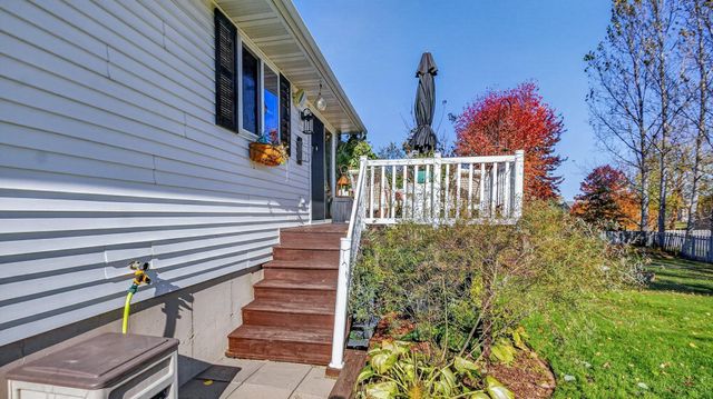 1821 Dorret Road, Eau Claire, WI 54703