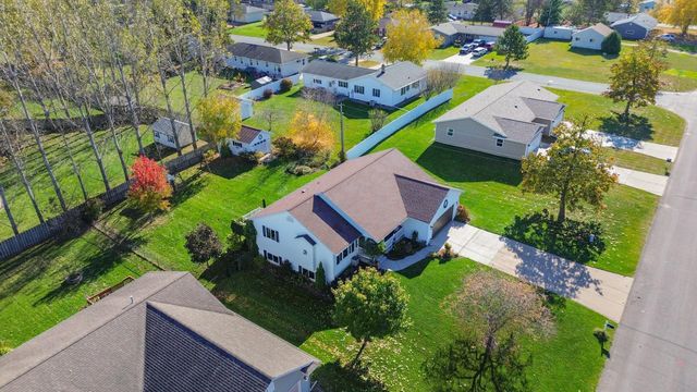 1821 Dorret Road, Eau Claire, WI 54703