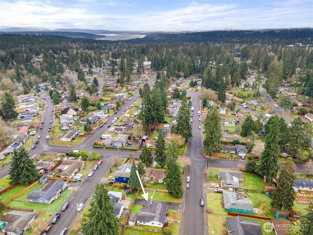 23107 51st Avenue W, Mountlake Terrace, WA 98043