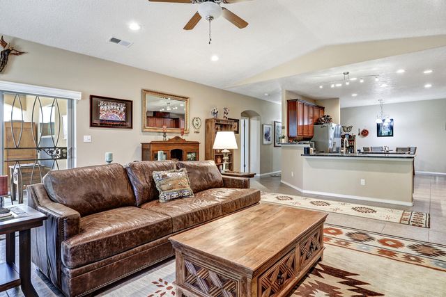 2105 Retama Court SE, Albuquerque, NM 87123