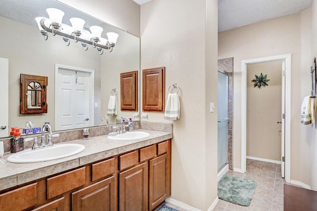 2105 Retama Court SE, Albuquerque, NM 87123