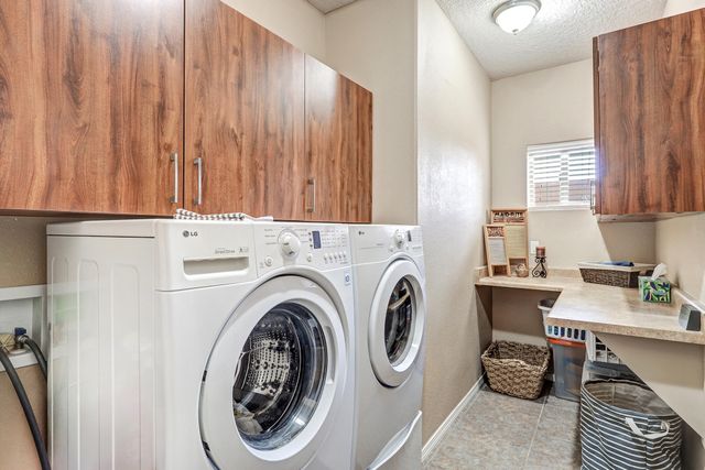 2105 Retama Court SE, Albuquerque, NM 87123