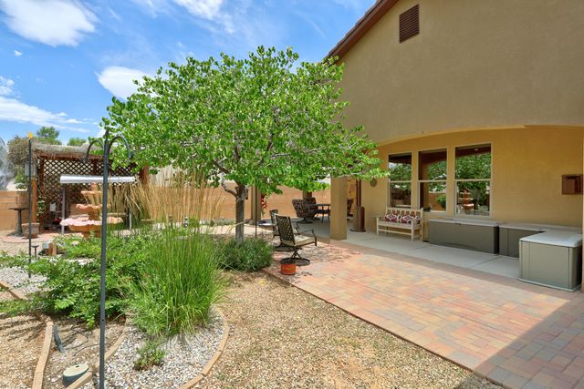 2105 Retama Court SE, Albuquerque, NM 87123