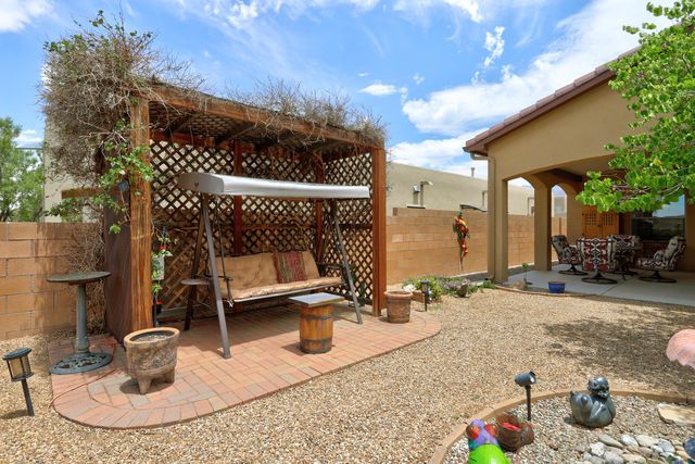 2105 Retama Court SE, Albuquerque, NM 87123