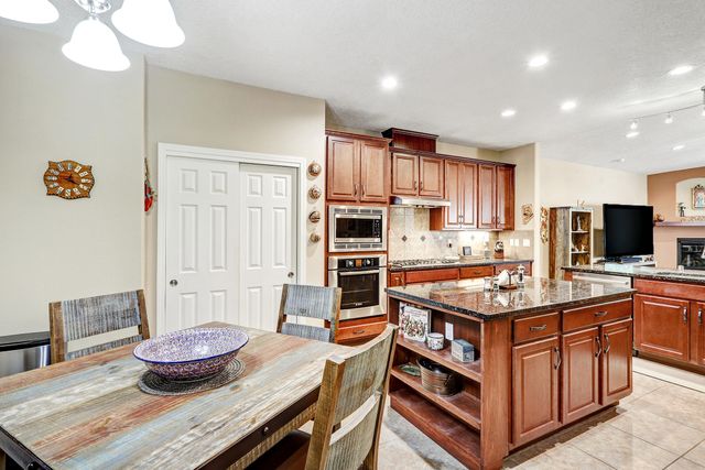 2105 Retama Court SE, Albuquerque, NM 87123