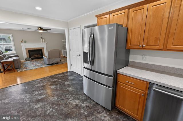 27616 HARNESS LN, Salisbury, MD 21801