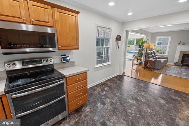 27616 HARNESS LN, Salisbury, MD 21801