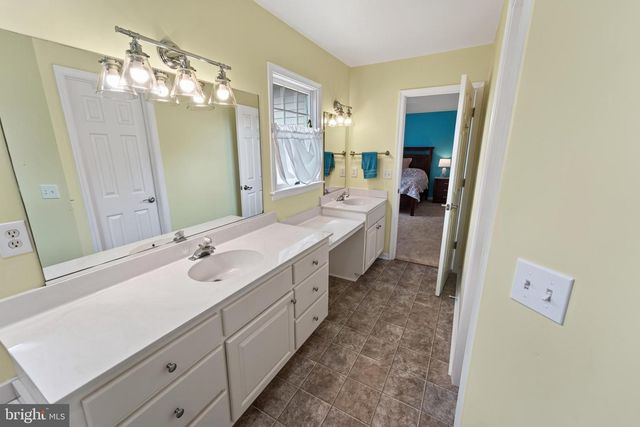 27616 HARNESS LN, Salisbury, MD 21801