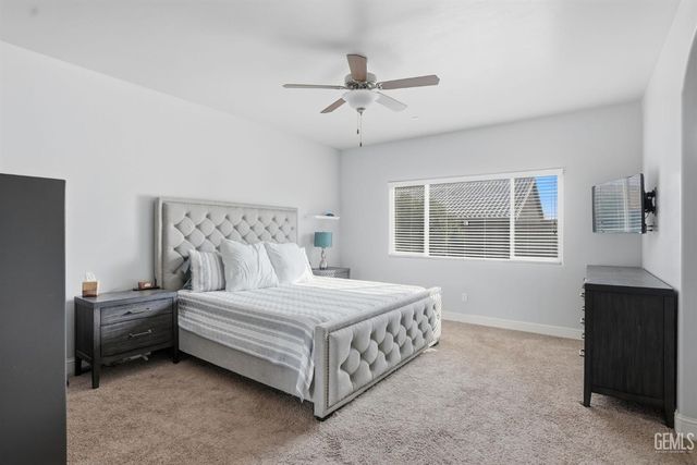 9407 Laurelwood Court, Shafter, CA 93263