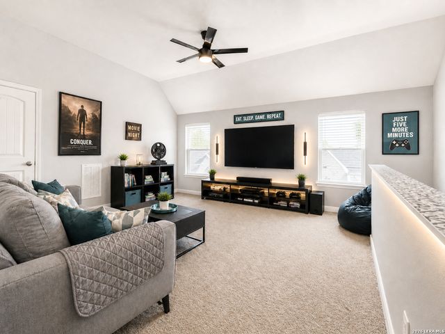 10354 WAVERUNNER, Converse, TX 78109