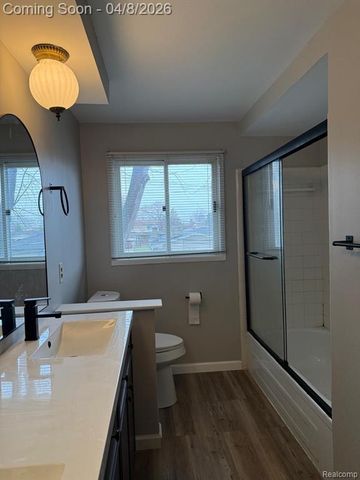 35109 Dearing Drive, Sterling Heights, MI 48312