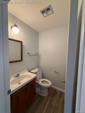 35109 Dearing Drive, Sterling Heights, MI 48312