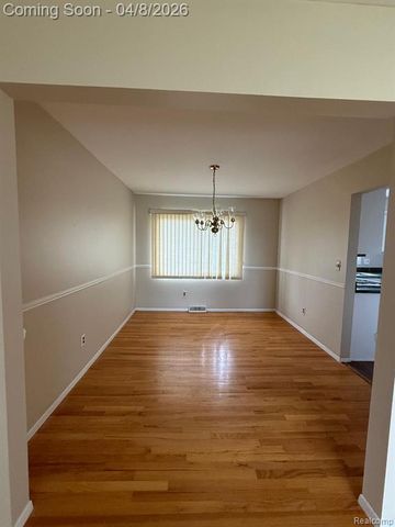 35109 Dearing Drive, Sterling Heights, MI 48312