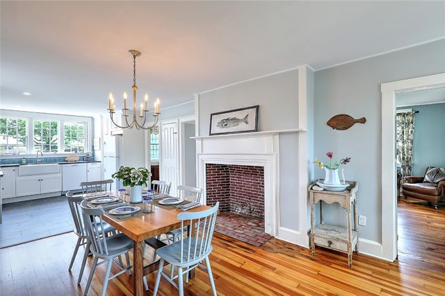 148 Fogland Road, Tiverton, RI 02878
